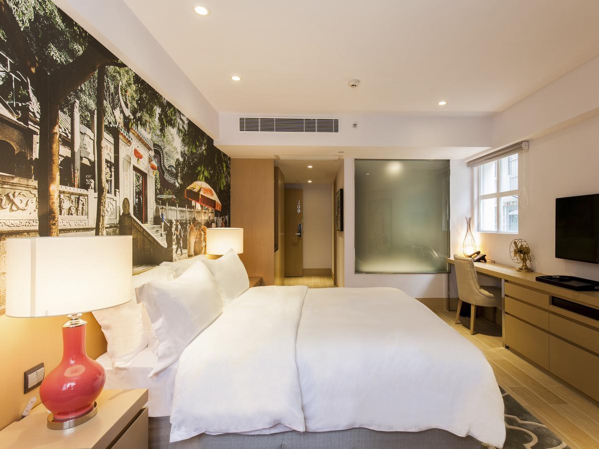 Caravel Hotel Macau Exterior photo